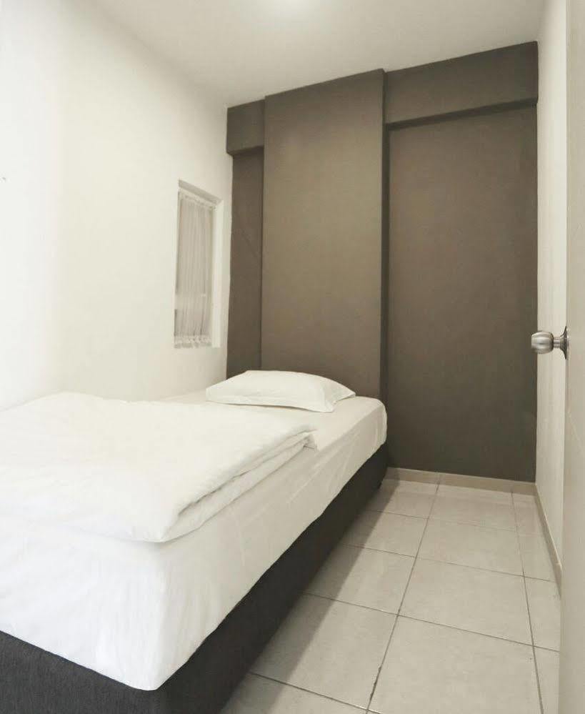 Myrooms Бекаси Экстерьер фото